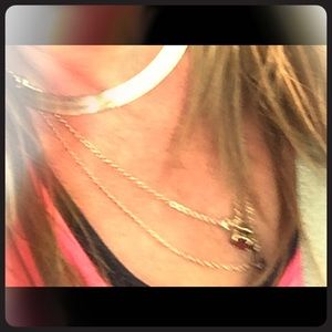 14 kt stainless steel. Like  new no fading